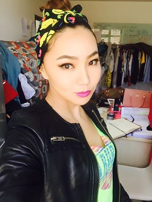 Одноо “халуухан туулай болж гэр бүл үймүүлжээ”